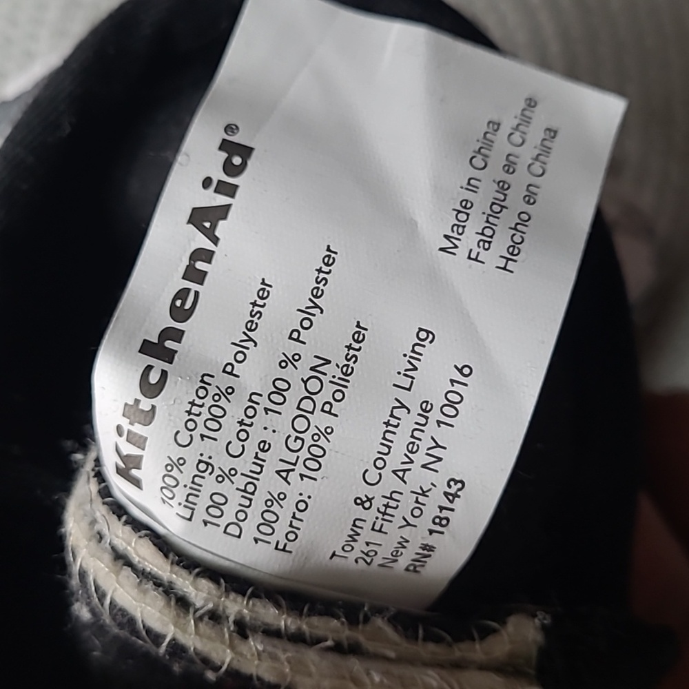 KitchenAid Mini Mitts - Picture 7 of 9
